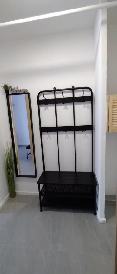 Blue Moon Apartman เอ็กเกอร์ ภายนอก รูปภาพ